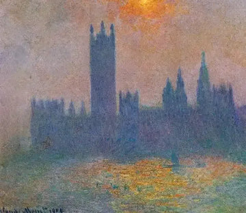 Houses Of Parliament Effect Of Sunlight In The Fog